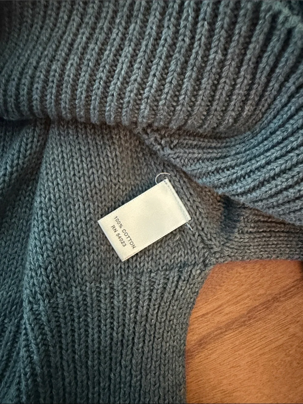 Banana Republic Grey Chunky Cable Knit V-Neck Sweater Bow Tie Size Small
